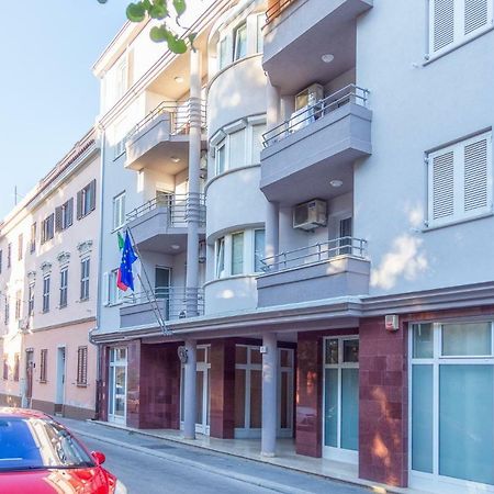 Apartment Monte Zaro Pula Zewnętrze zdjęcie
